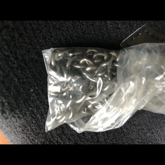 Makeup Clutch Crossbody Bag with Chain Strap NEW - Picture 6 of 8